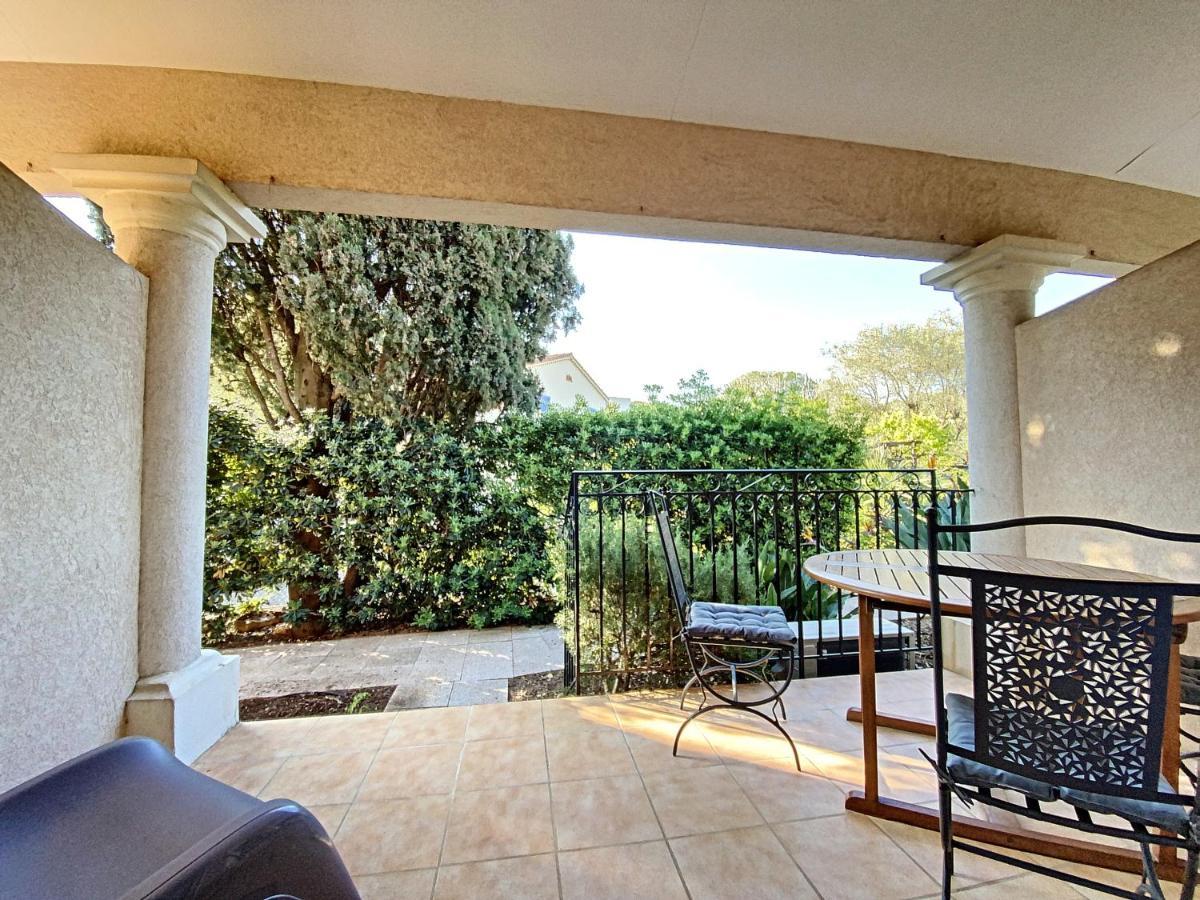 Appartement 2 pièces au cœur du Cap d'Antibes Esterno foto